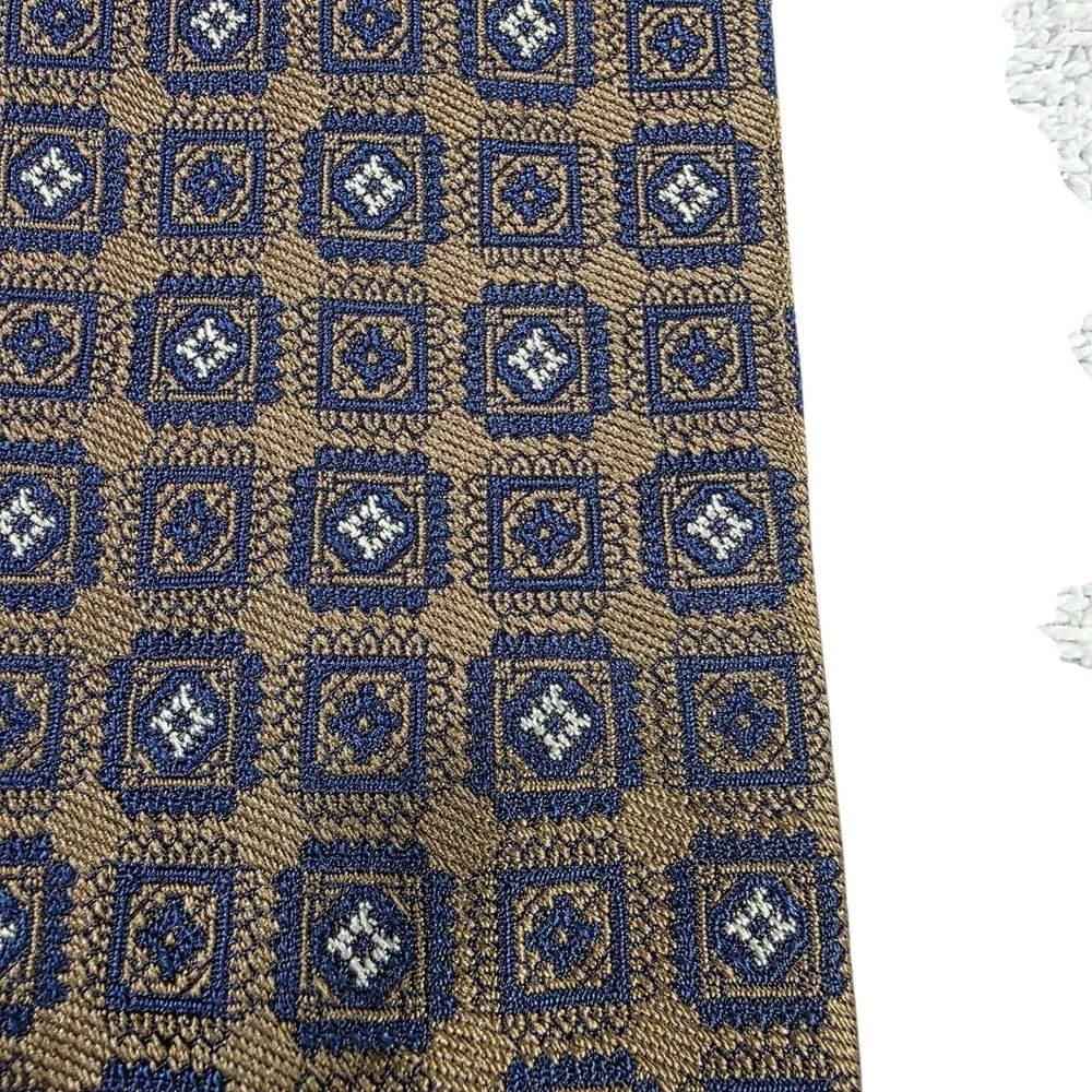 Faconnable Silk Mens Geometric Pattern Necktie‎ Brown Blue Luxury Designer